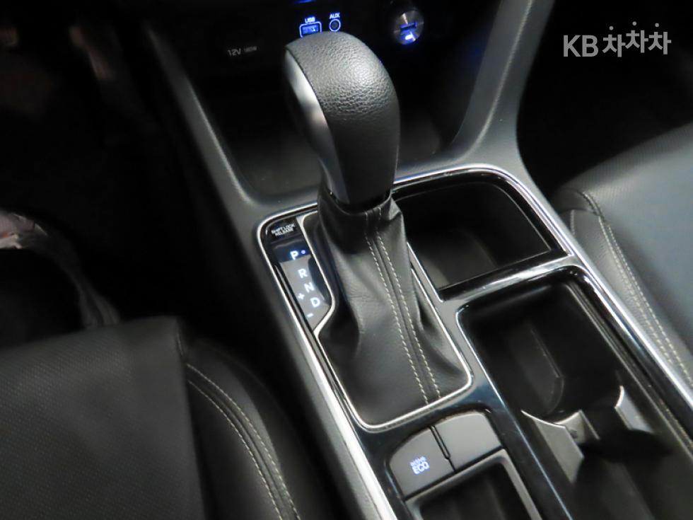 Hyundai Sonata — miniaturë 14
