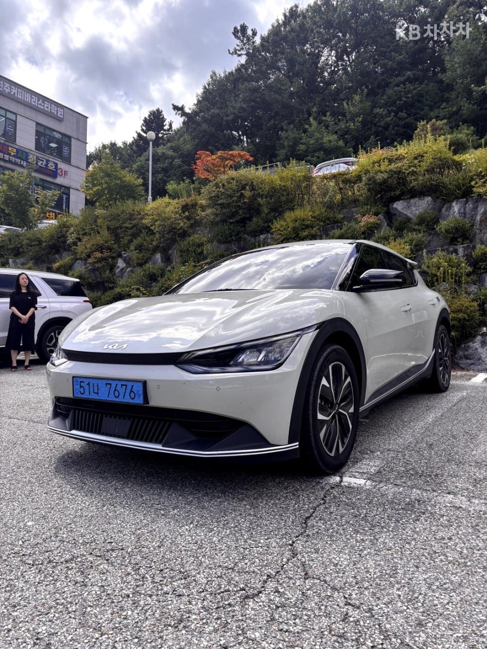 기아 EV6 2023년식 기아 EV6 스탠다드 2WD 에어