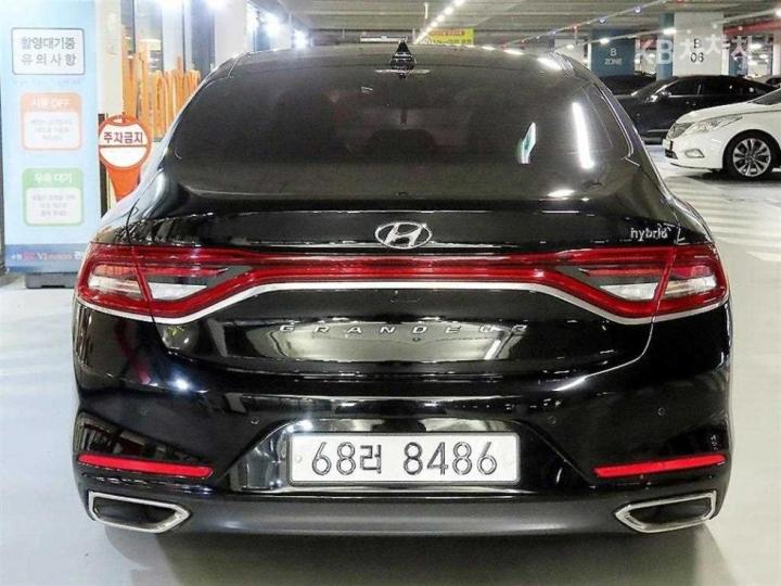 Hyundai Grandeur — miniaturë 4