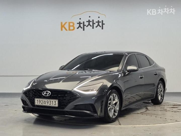 Hyundai Sonata 2.0  premium  family — foto 1