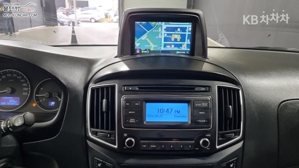 Hyundai Starex — miniaturë 12
