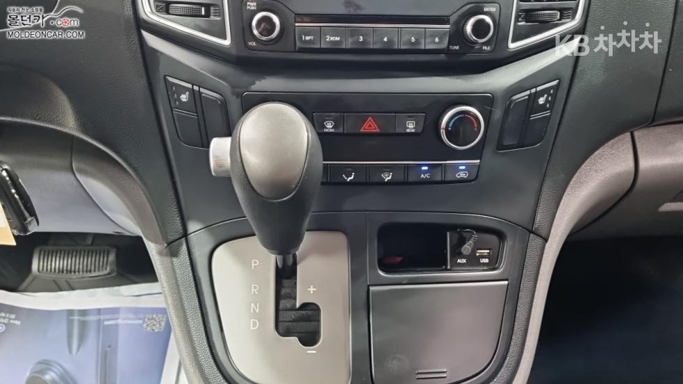 Hyundai Starex — miniaturë 14