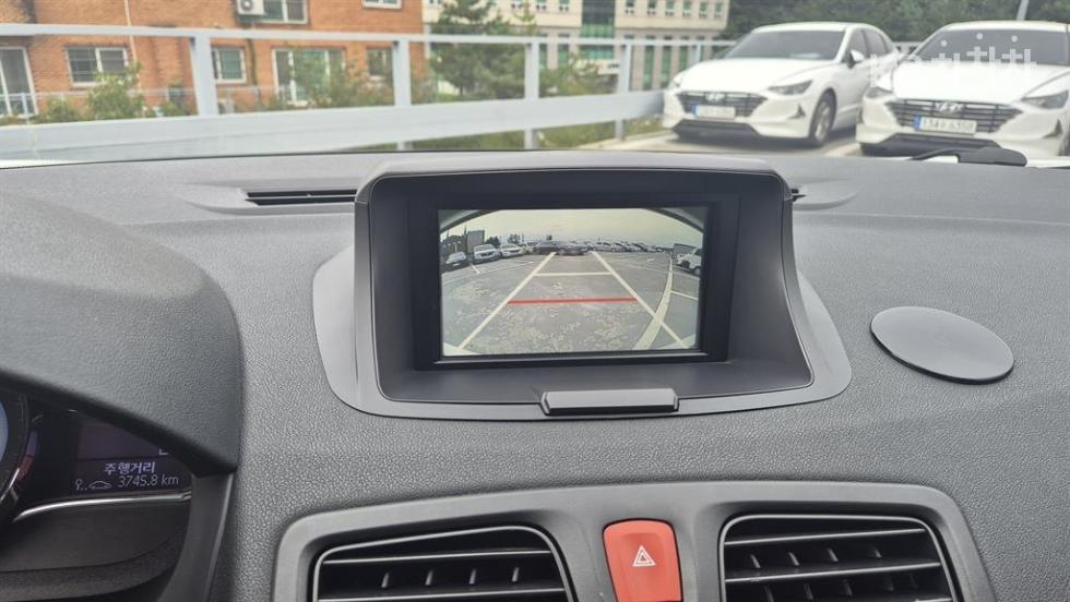 Renault Fluence — miniaturë 6