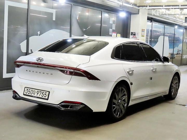 Hyundai Grandeur — miniaturë 4