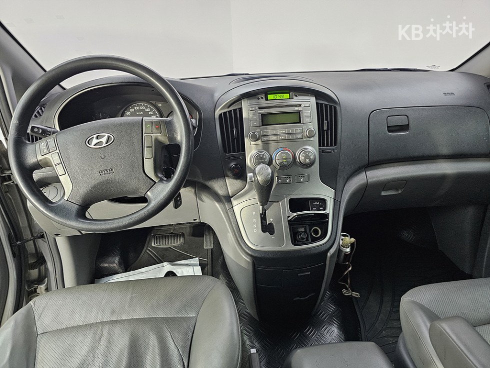 Hyundai Starex — miniaturë 5