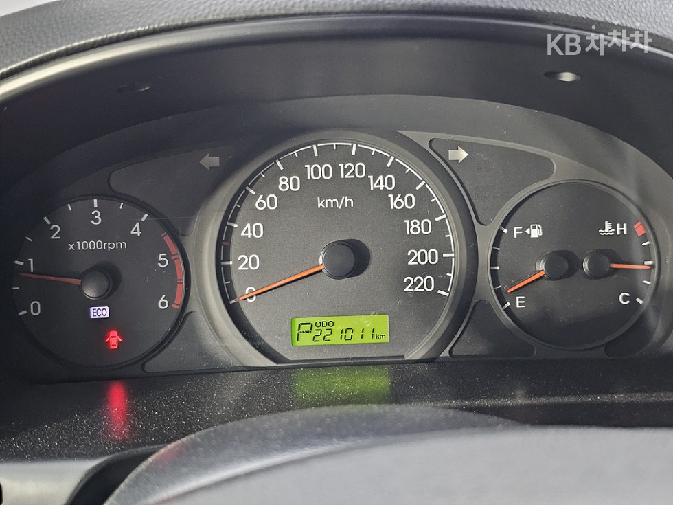 Hyundai Starex — miniaturë 7