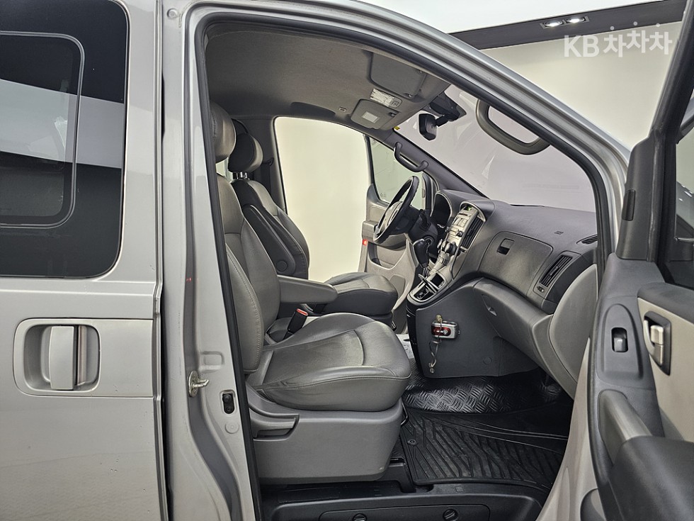 Hyundai Starex — miniaturë 11