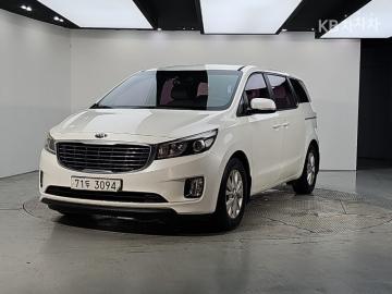 Kia Carnival 11인승 2.2 디젤 디럭스 — foto 1