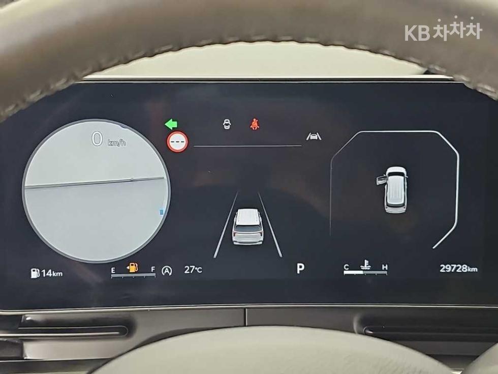 Kia Carnival — miniaturë 7