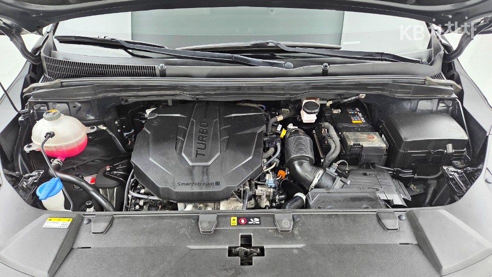 Kia Carnival — miniaturë 21