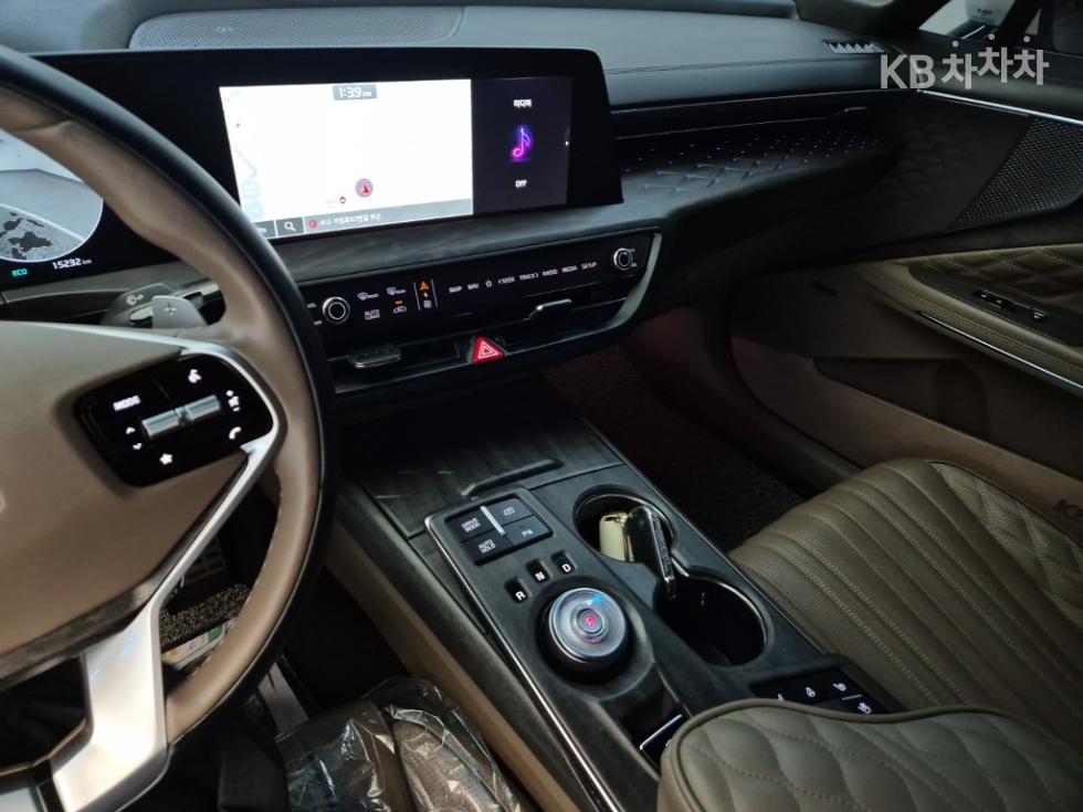 Kia K8 — miniaturë 10
