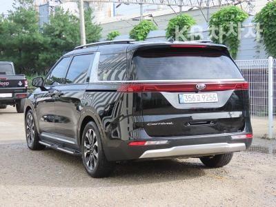 Kia Carnival — miniaturë 3