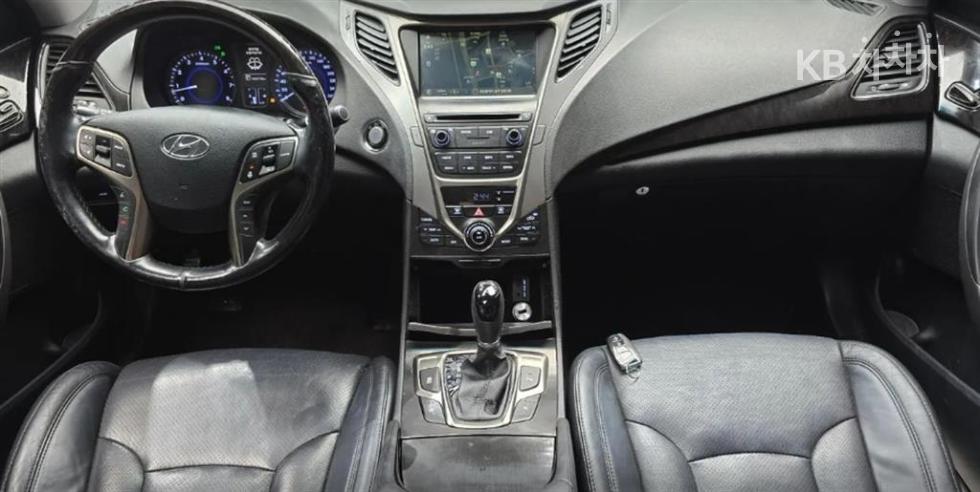 Hyundai Grandeur — miniaturë 8