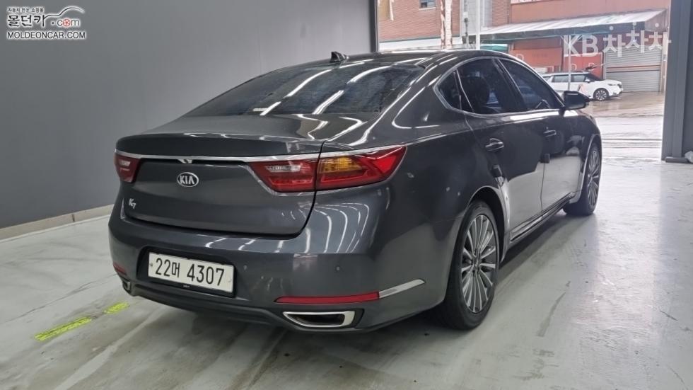 Kia K7 — miniaturë 2