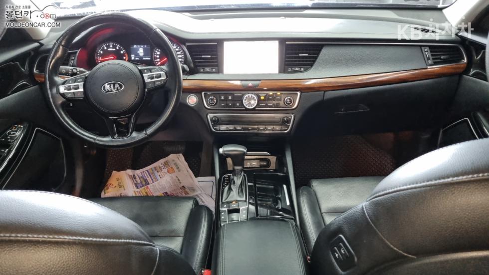 Kia K7 — miniaturë 7