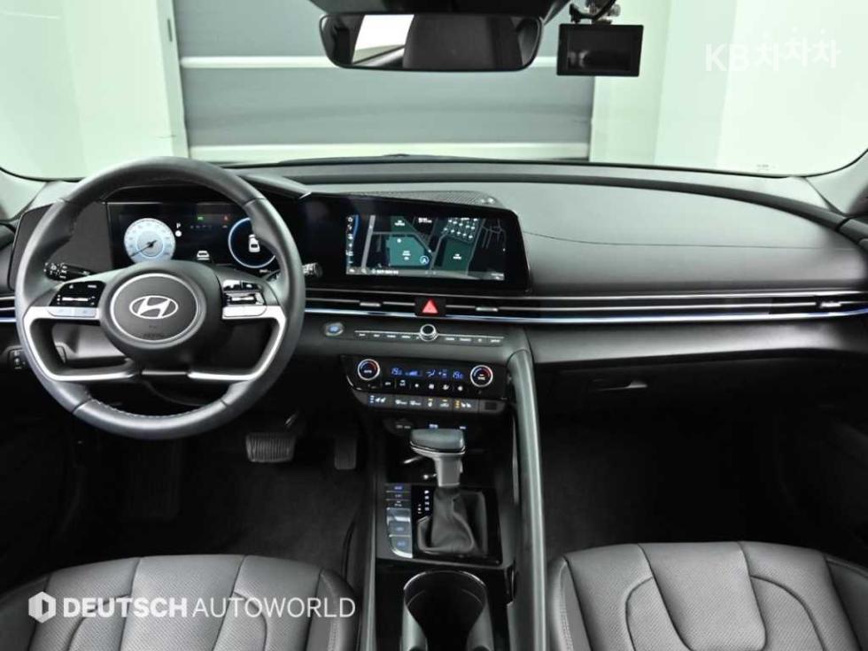 Hyundai Avante — miniaturë 7