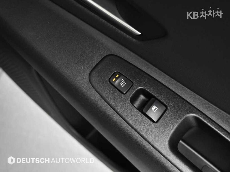 Hyundai Avante — miniaturë 16