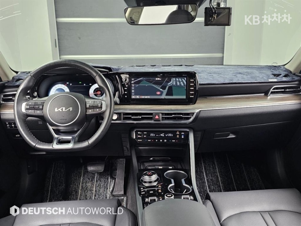 Kia K5 — miniaturë 7