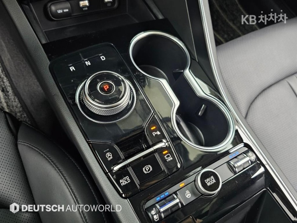 Kia K5 — miniaturë 9