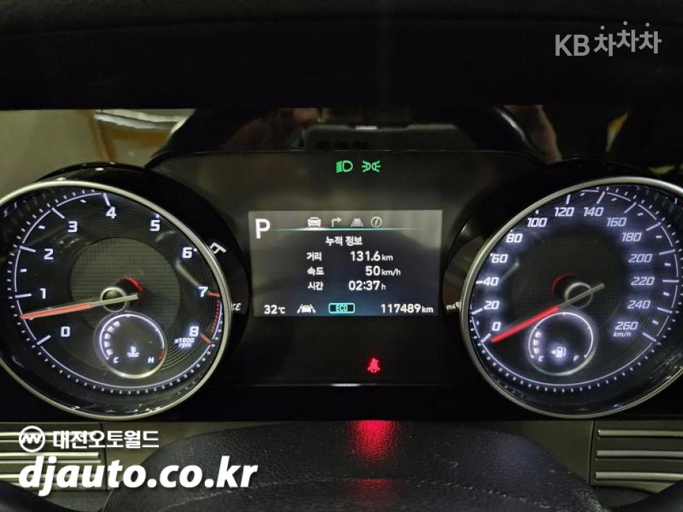 Hyundai Grandeur — miniaturë 13