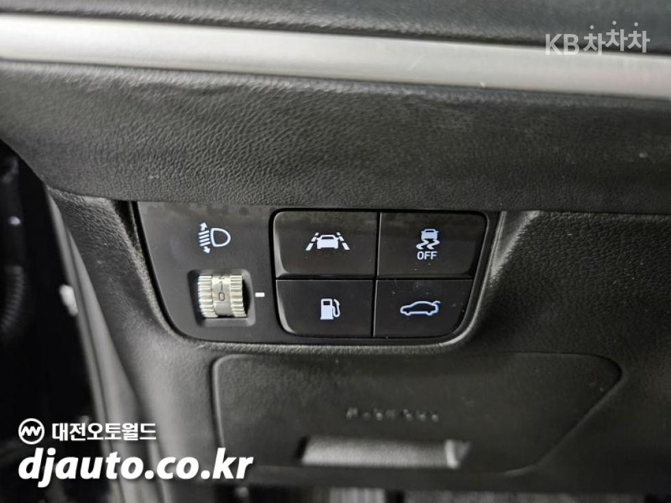 Hyundai Grandeur — miniaturë 18