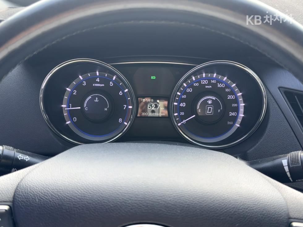 Hyundai Sonata — miniaturë 9