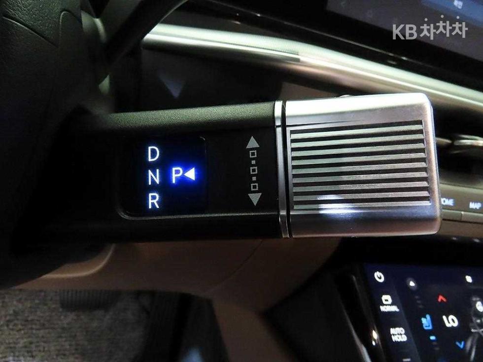 Hyundai Grandeur — miniaturë 12