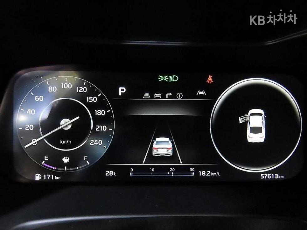 Kia K3 — miniaturë 9