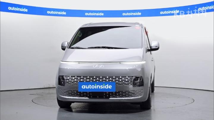 Hyundai Staria 2.2 카고 5 모던 — foto 1
