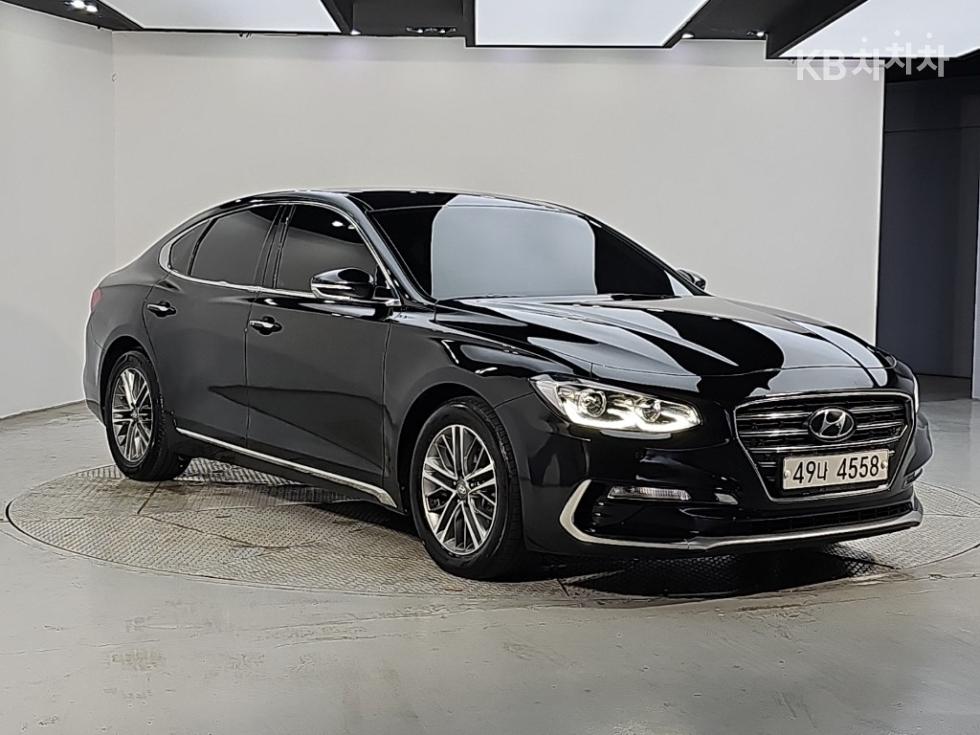 Hyundai Grandeur BASE MODEL — фото 2