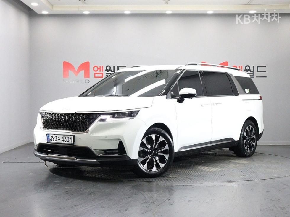 Kia Carnival SIGNATURE — фото 1