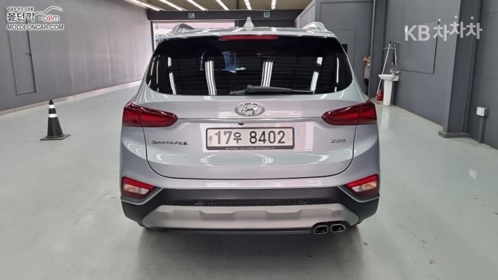 Hyundai Santa Fe Exclusive Special — фото 4