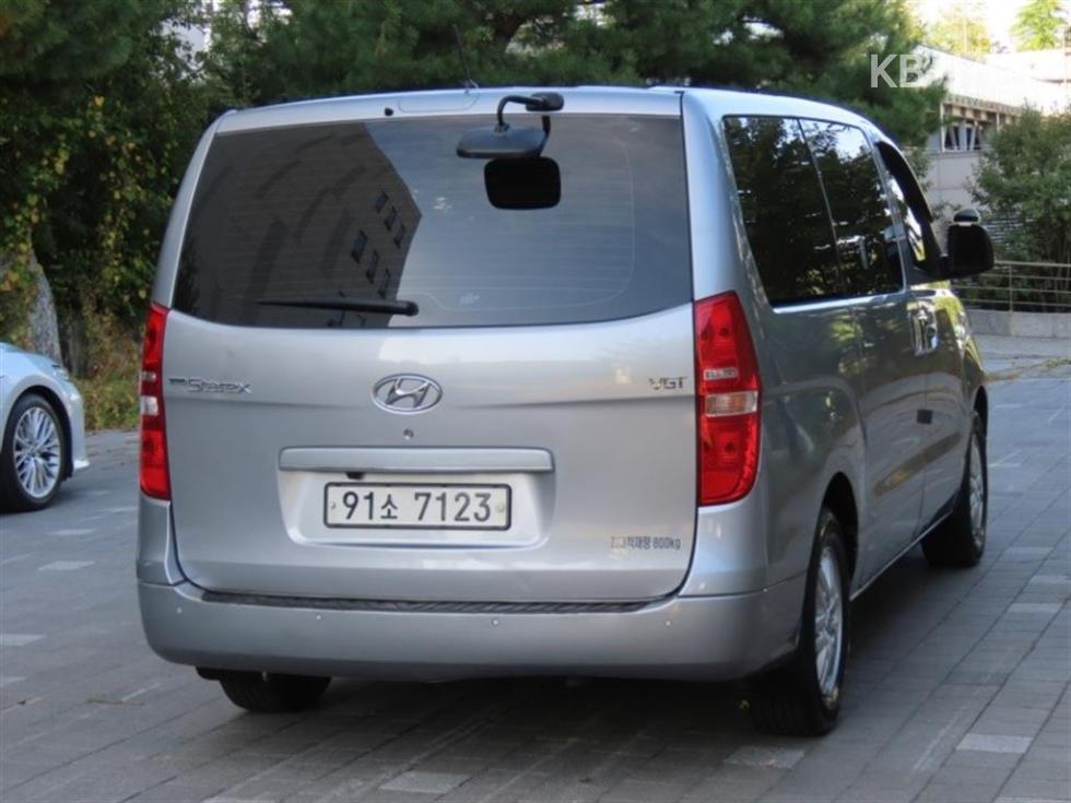Hyundai Starex Smart — фото 3